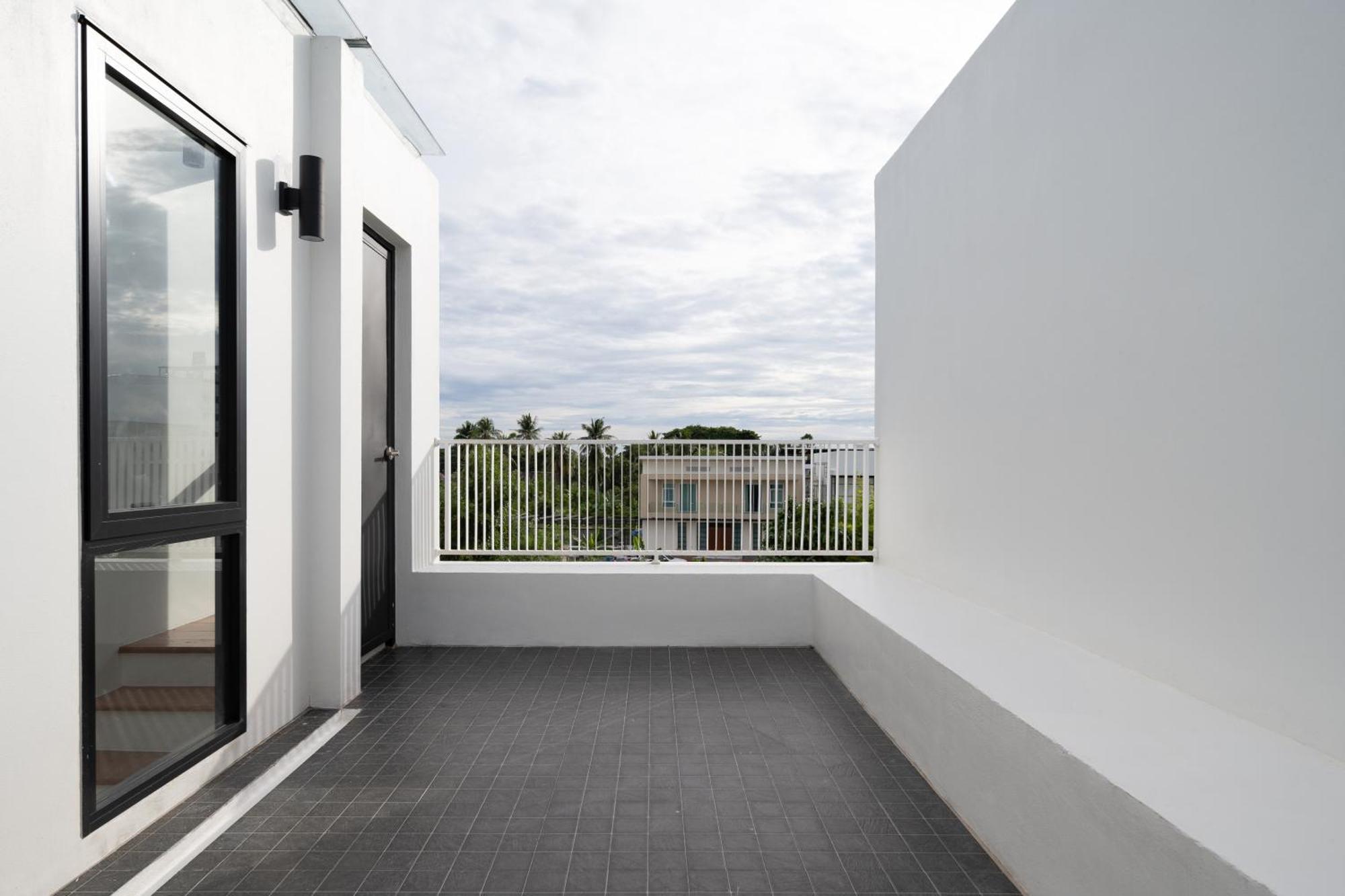 The Rooftop Townhouse In Center Of Pattani Villa Esterno foto